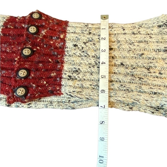 Simply Noelle Oatmeal & Maroon Knit Infinity Scarf O/S - Picture 5 of 9